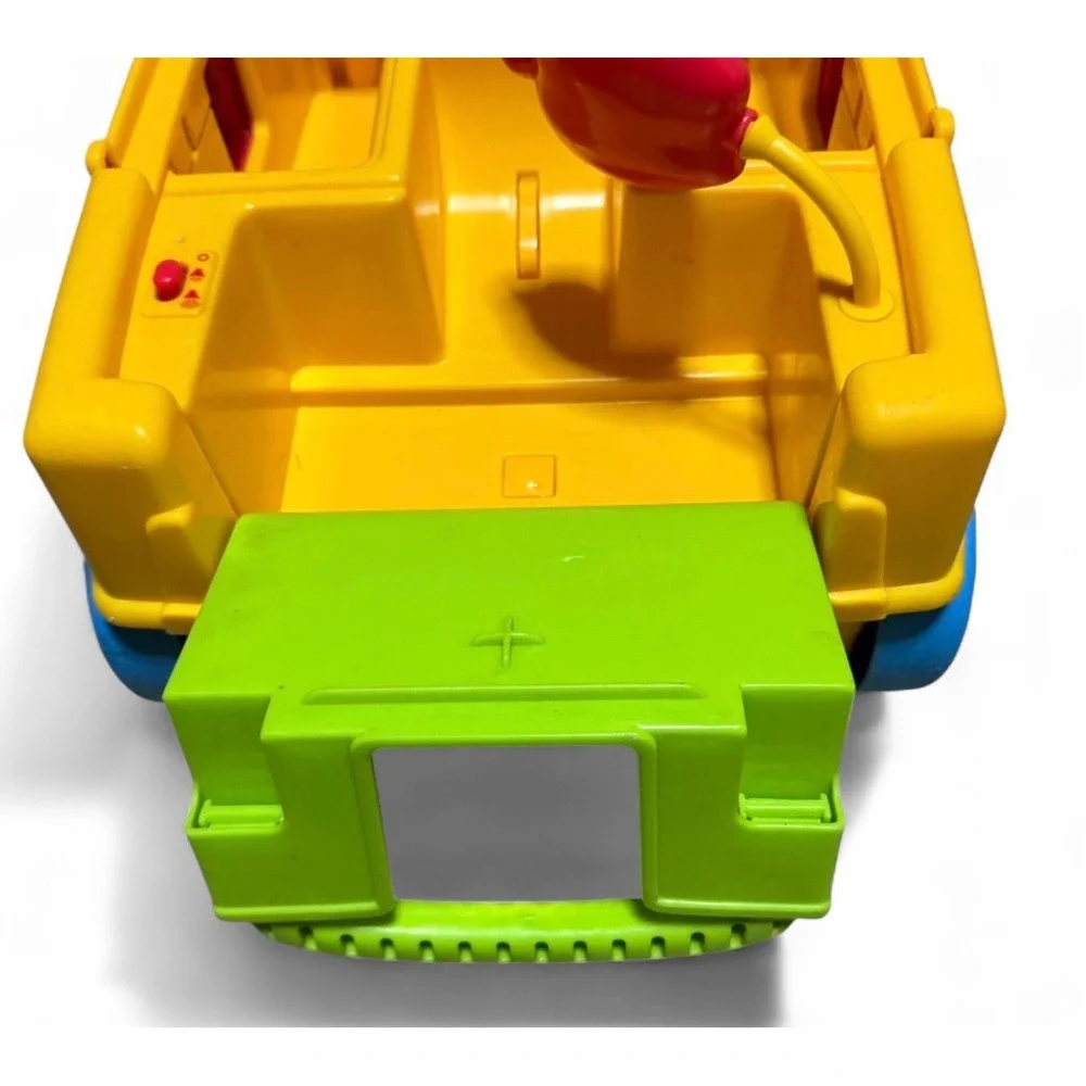 Fisher Price Peek-a-Blocks Sort & Roll School Bus H6430 2005 + 8 Blocks